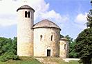 Říp, rotunda sv. Jiří a sv. Vojtěcha