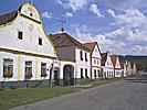 Holašovice, náves